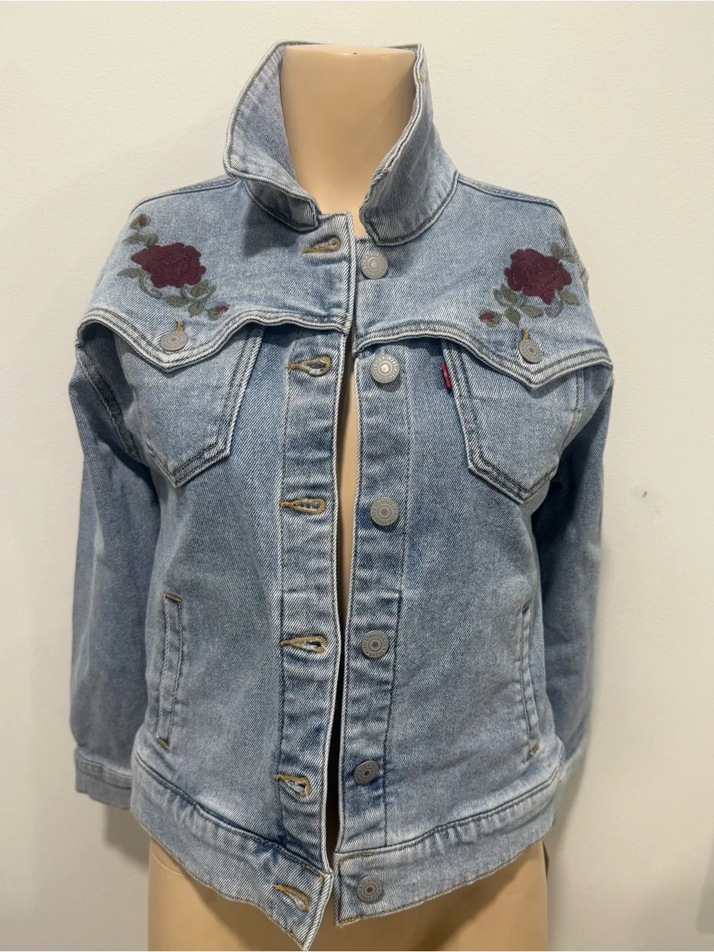 Levi's Light Blue‎ Denim Jacket with Burgundy Rose Embroidery